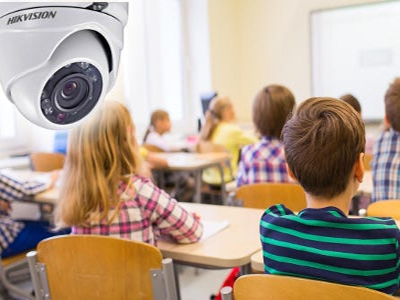 student capture footage by cctv camera 